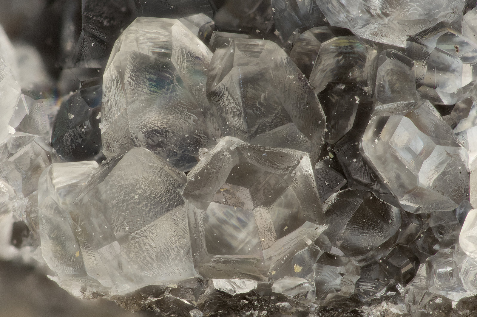 Calcite
FOV = 2.7 mm
(Autor: Doug)