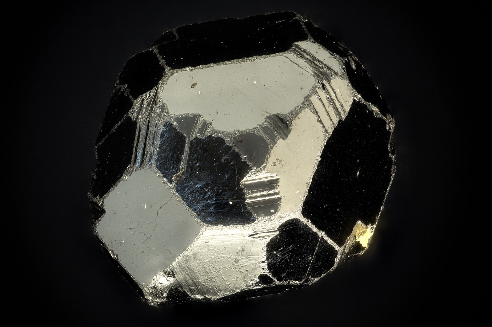 Bixbyite
FOV = 5.8 ,,
(Autor: Doug)