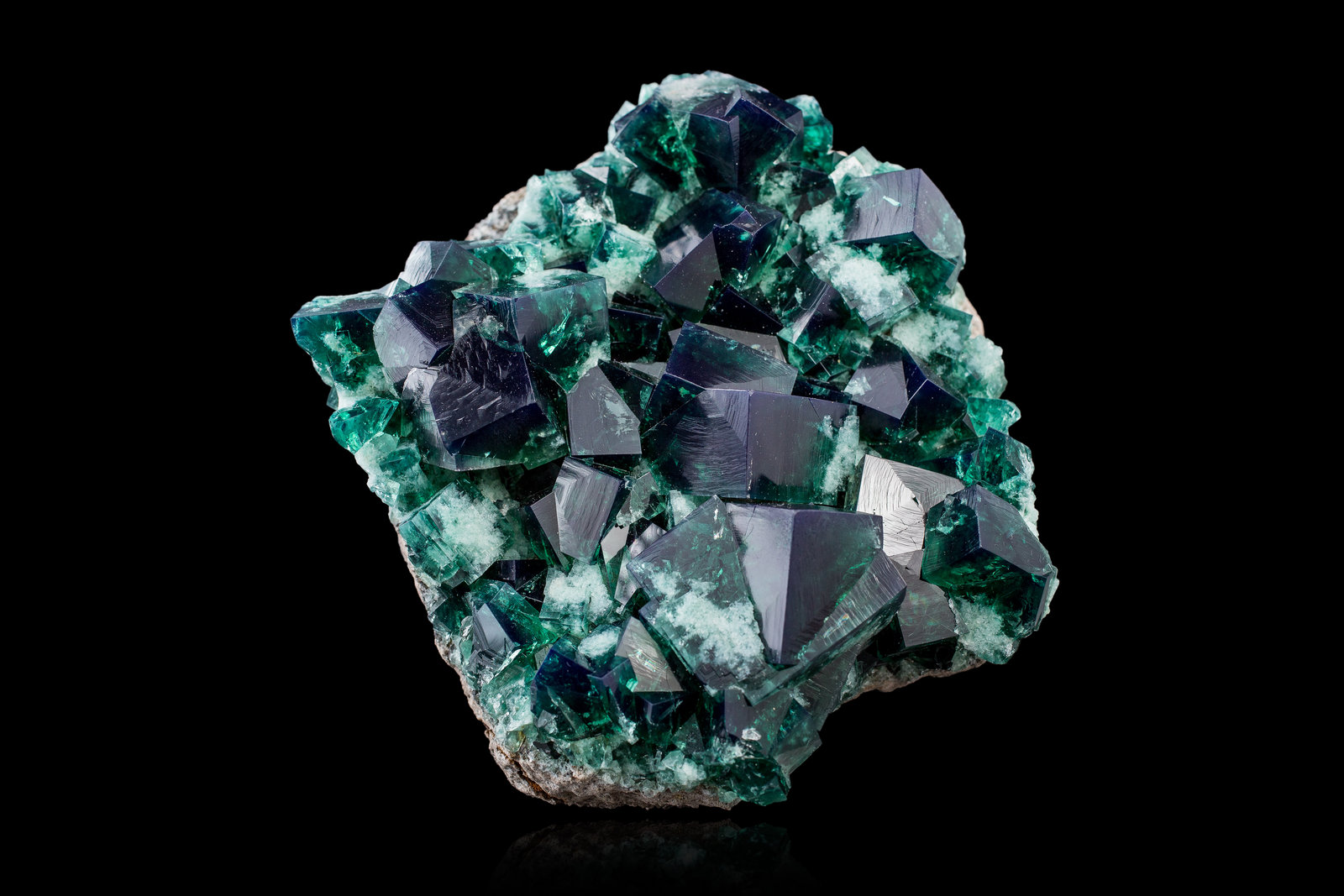 Fluorite
16,0	x	15,5	x	7,5	cm
(Autor: MIM Museum)