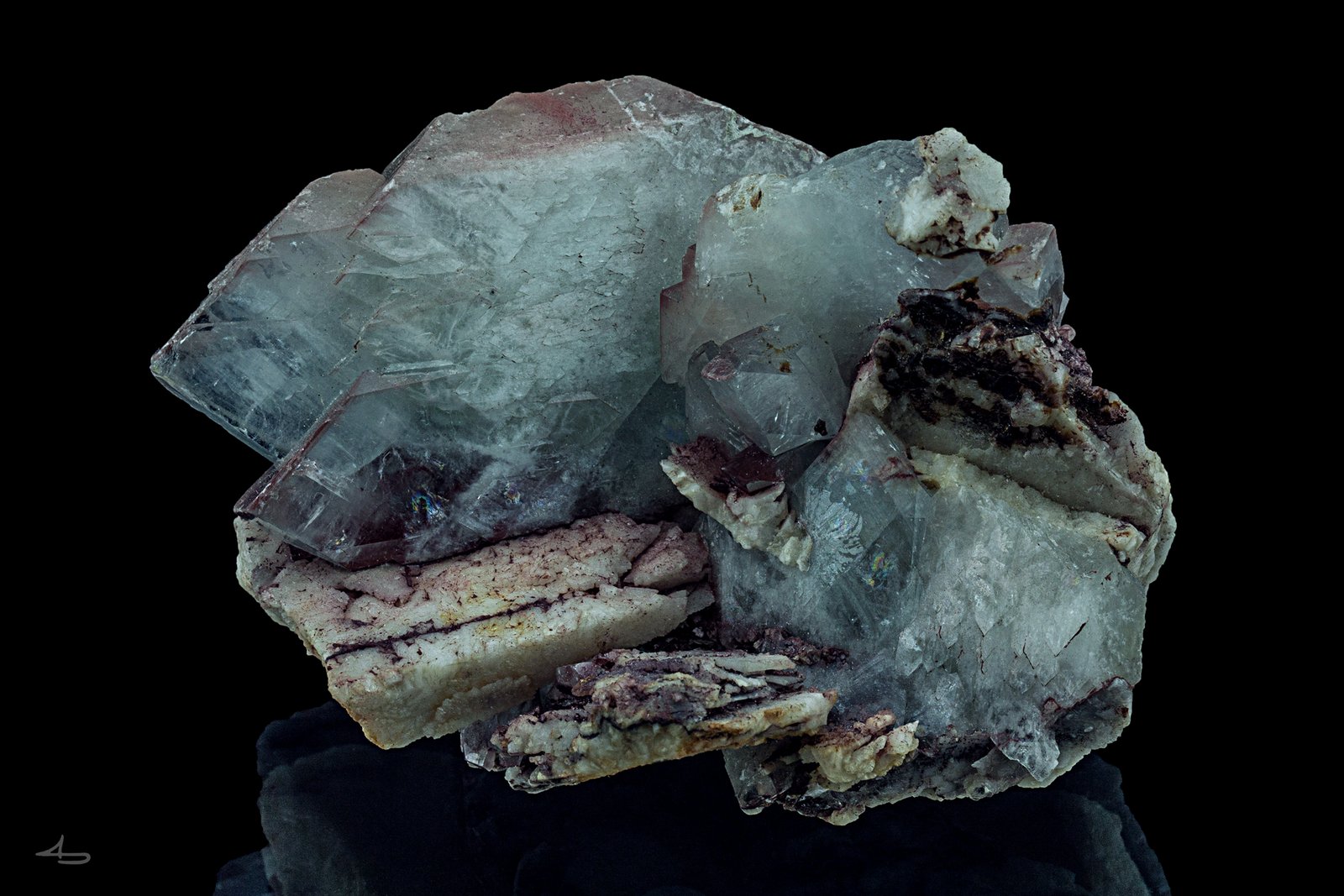 Baryte, Dolomite, Hematite
7,7 x 5,9 x 4,3 cm
(Autor: Niels Brouwer)