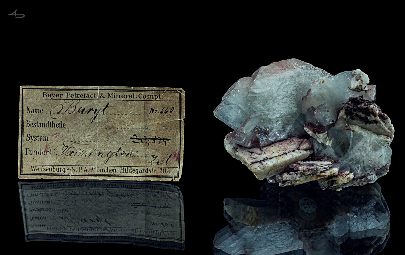 Baryte, Dolomite, Hematite
7,7 x 5,9 x 4,3 cm
(Autor: Niels Brouwer)