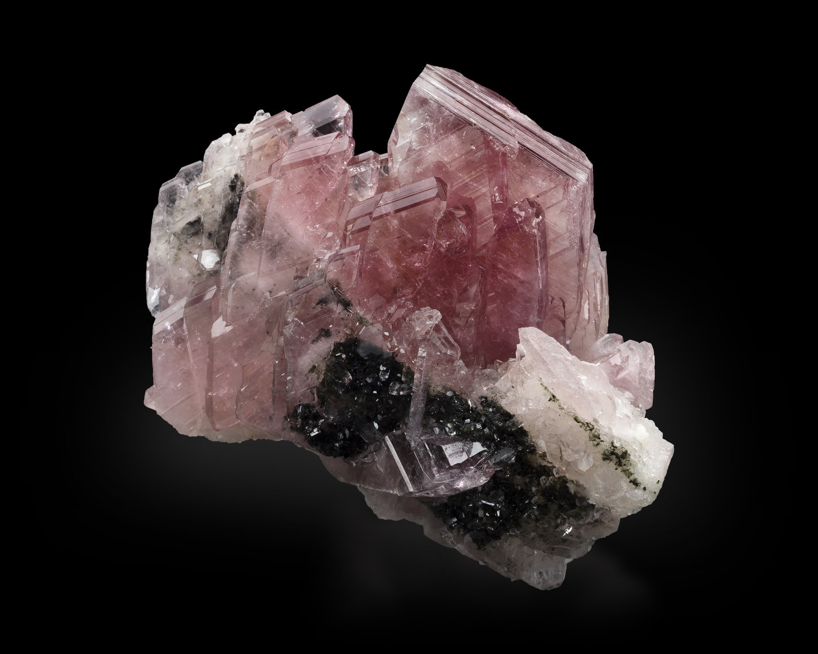 Albite
8,0 x 6,5 x 4,0 cm
(Autor: MIM Museum)