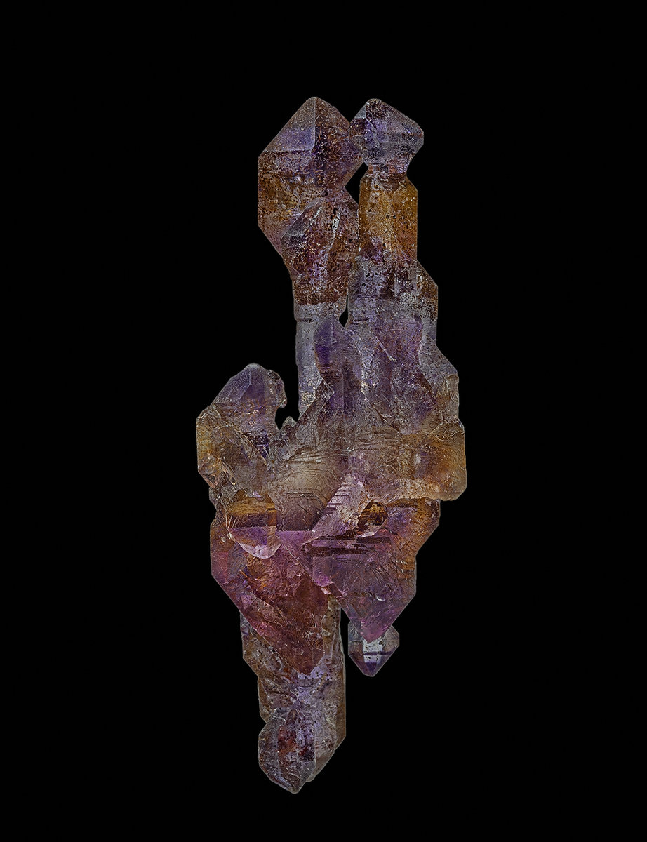 Quartz (variety amethyst)
4.1 x 1.6 cm
(Autor: am mizunaka)