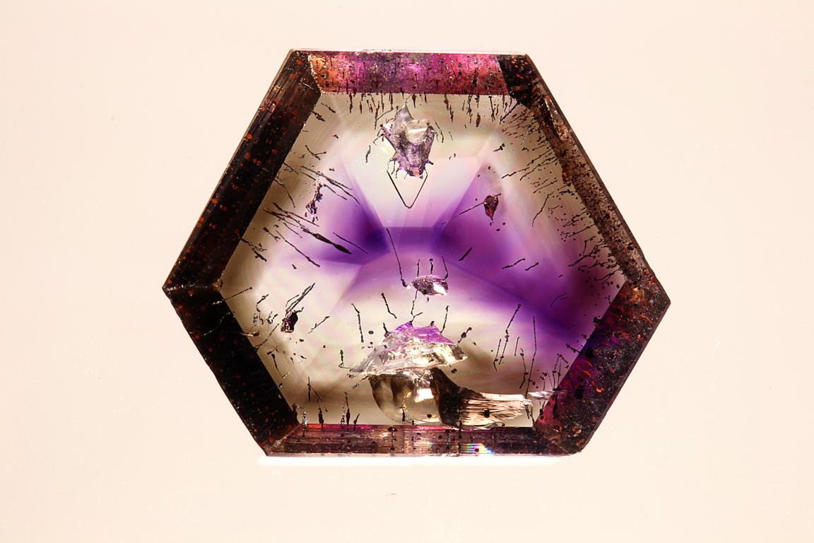 Quartz Var. Amethyst
17 mm
(Autor: Gerhard Brandstetter)