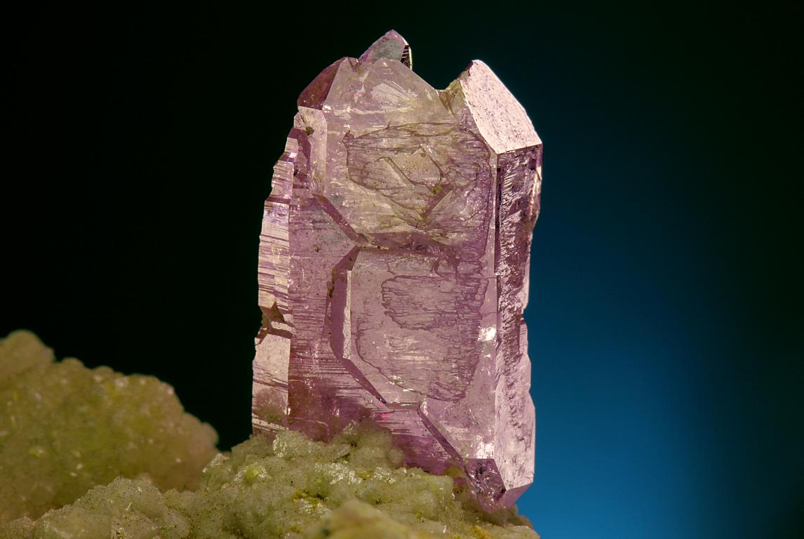 Quartz (variety amethyst)
Crystal size 20 mm
(Autor: Gerhard Brandstetter)