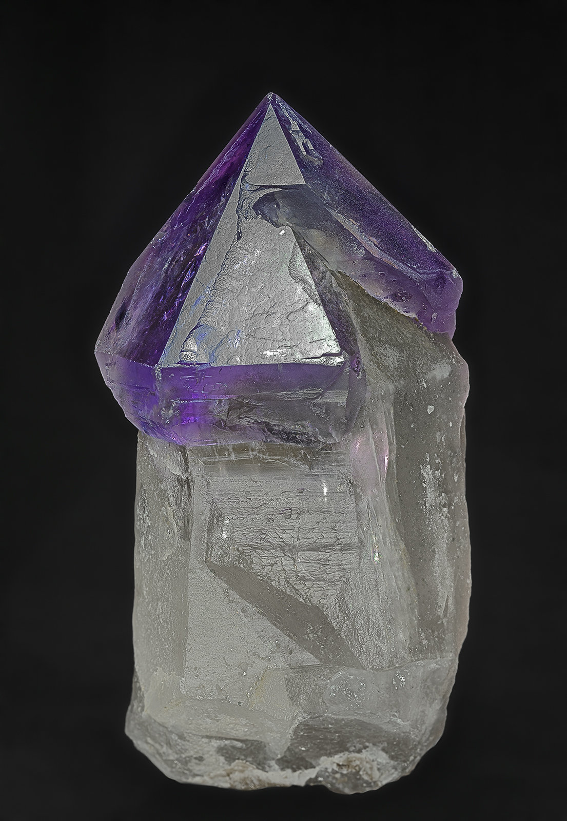 Quartz (variety amethyst)
8.6 x 4.8 cm
(Autor: am mizunaka)