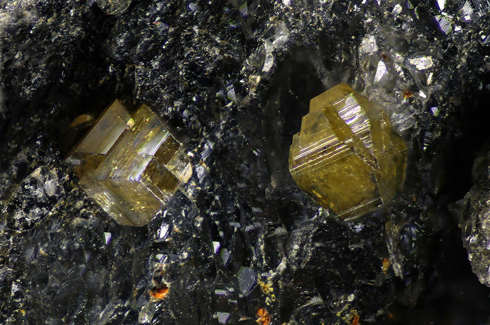 Anatase
FOV 3,5 mm
(Autor: Gerhard Brandstetter)