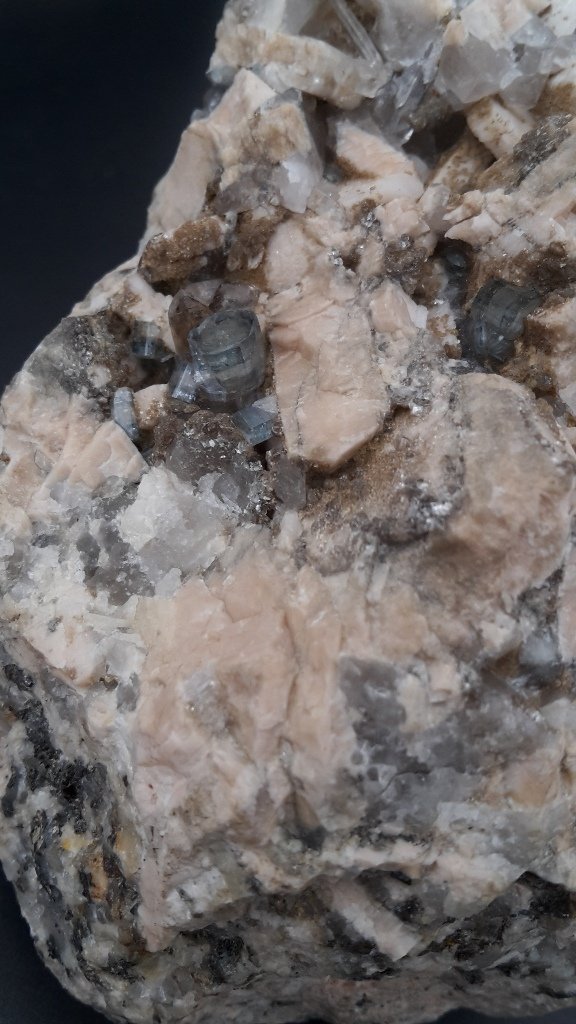 Fluorapatite
Crystals up to 8 mm
(Autor: Andreas Gerstenberg)