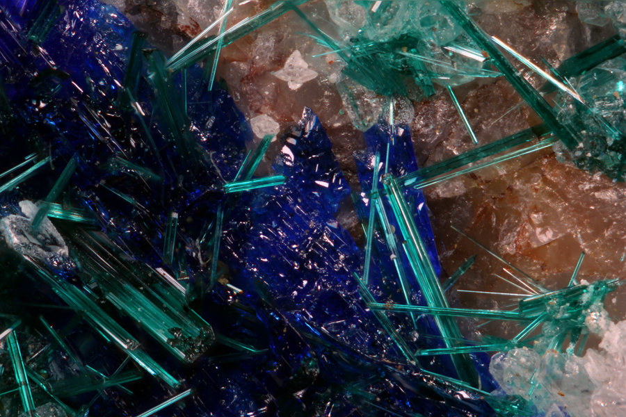 Linarite 
FOV of 5.70mm
(Autor: ofarcis)