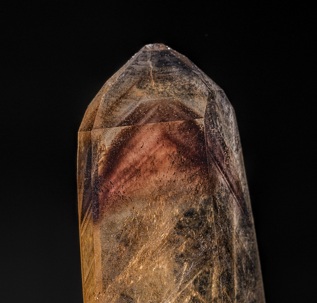 Quartz (variety smoky quartz)
(Autor: am mizunaka)