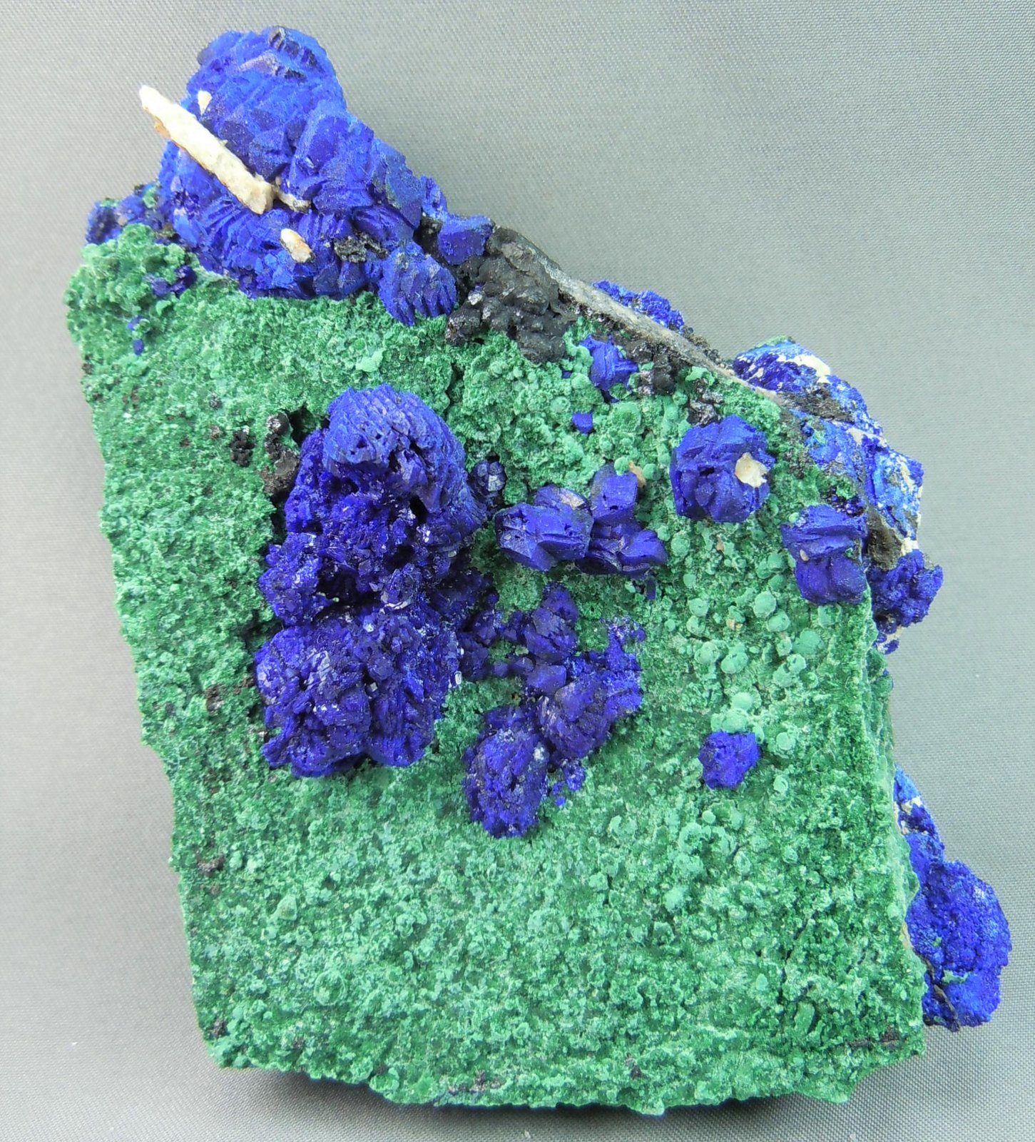 Azurite and Malachite
7.0cm x 10.0cm
(Autor: rweaver)