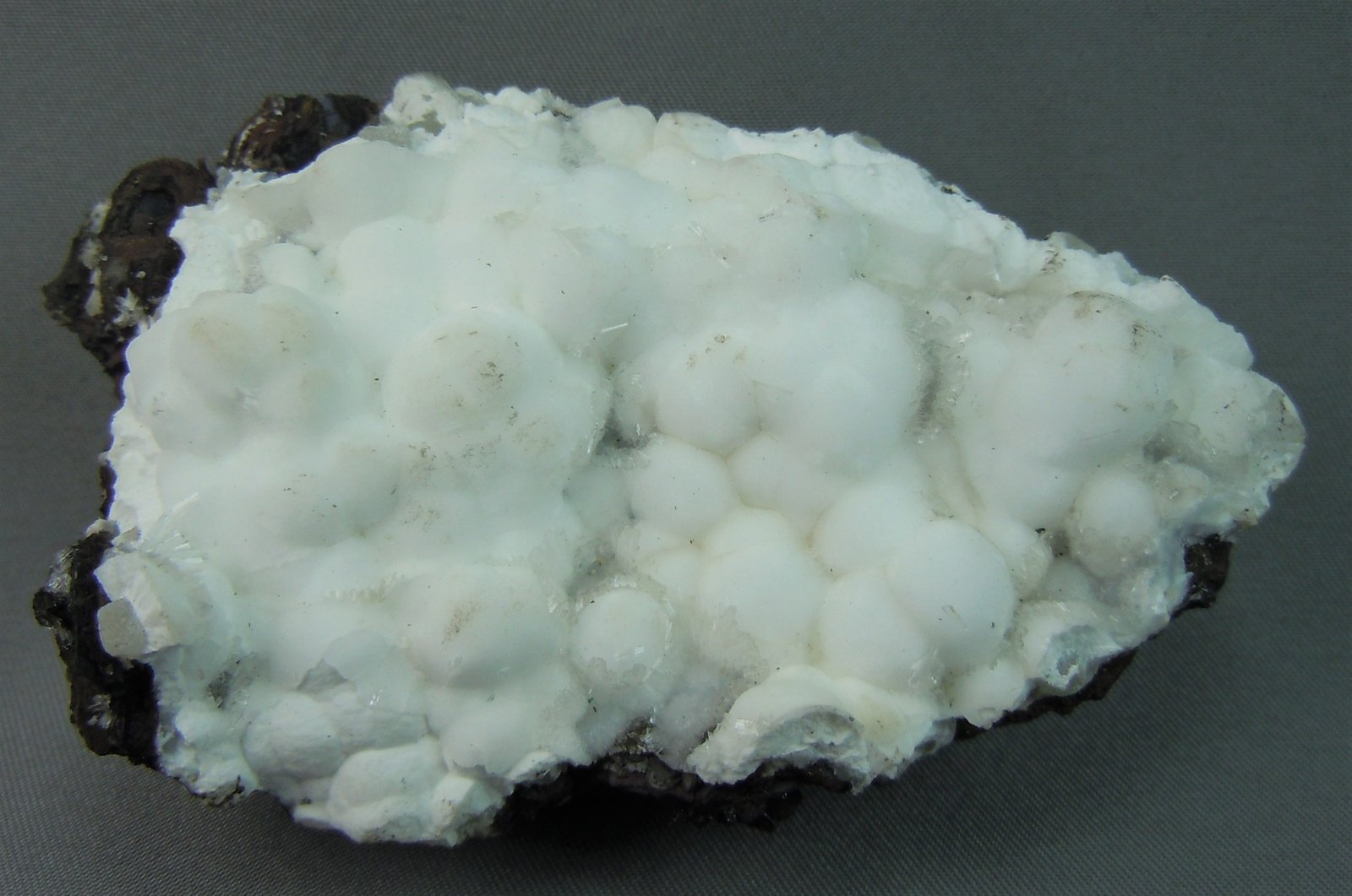 Smithsonite
7.5cm x 4.7cm
(Autor: rweaver)
