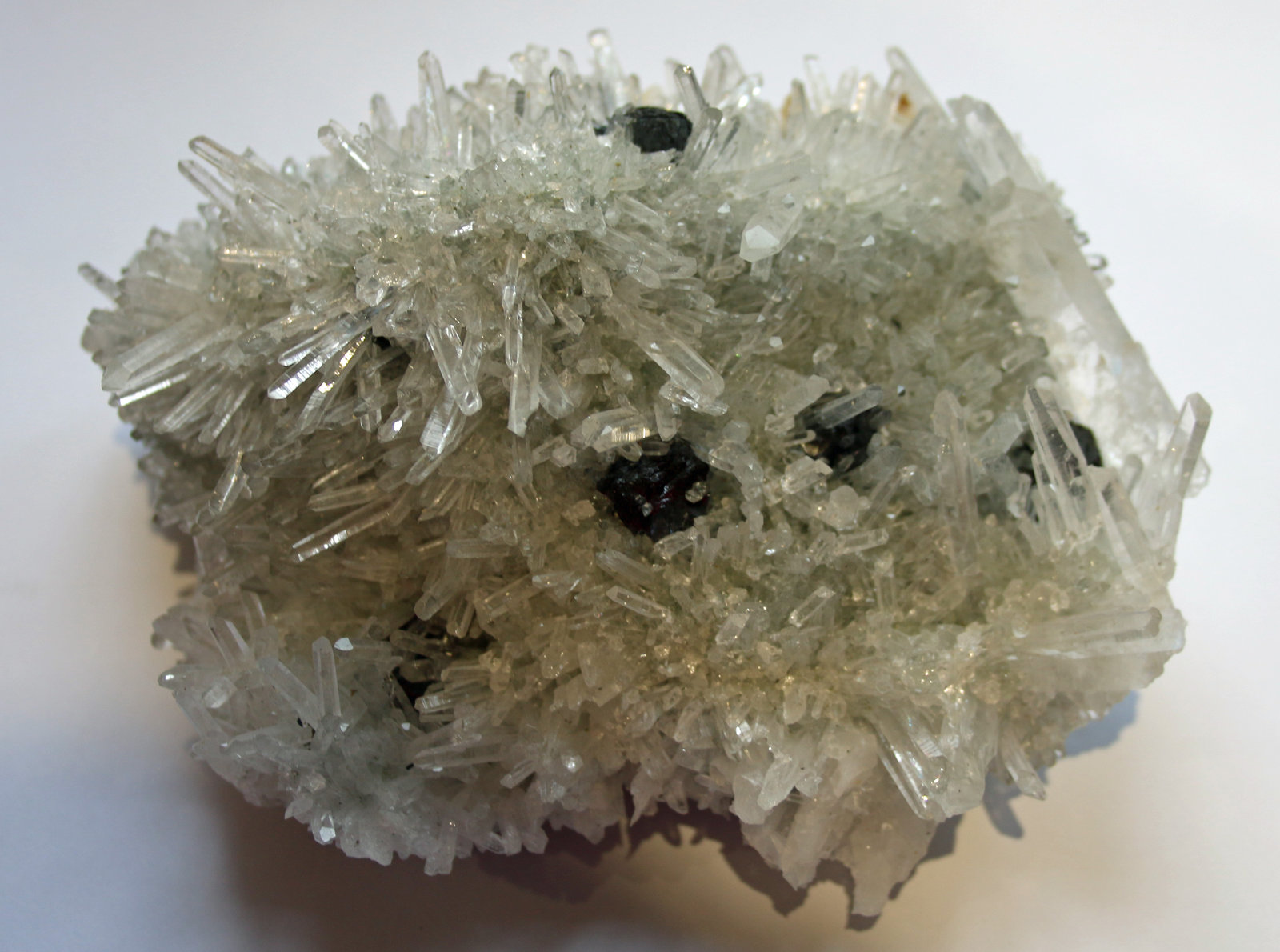 Quartz, Tetrahedrite
120mm x 70mm x 50mm
(Autor: James Catmur)