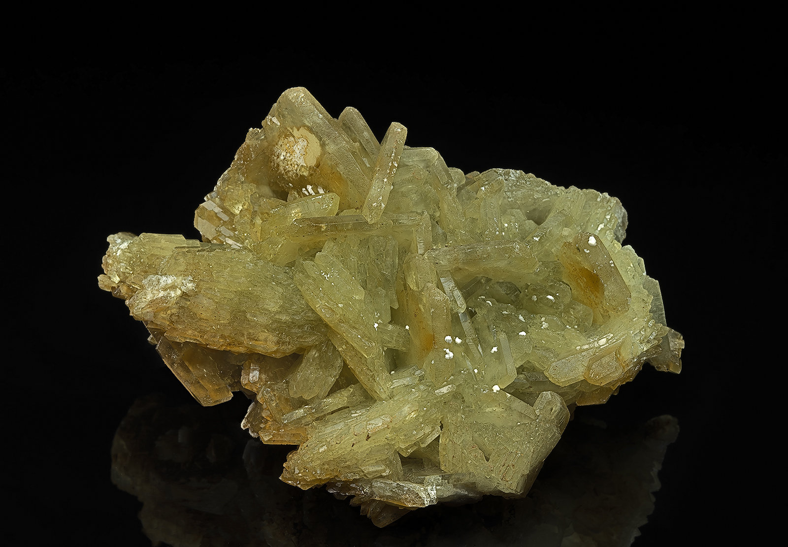 Barite
7.4 x 4.9 cm
(Autor: am mizunaka)