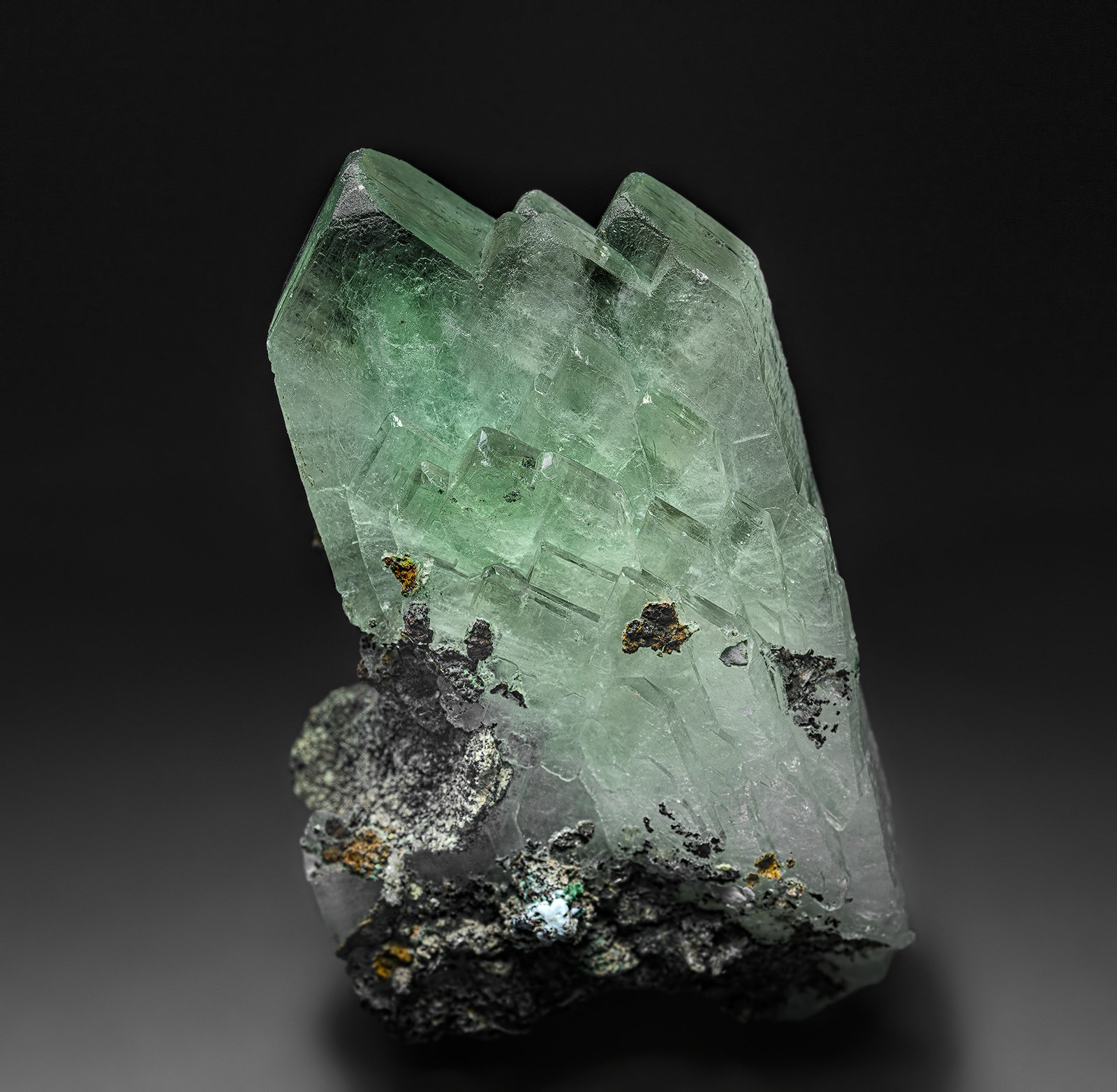 Barite, Malachite
5.7 x 3.7 cm
(Autor: am mizunaka)