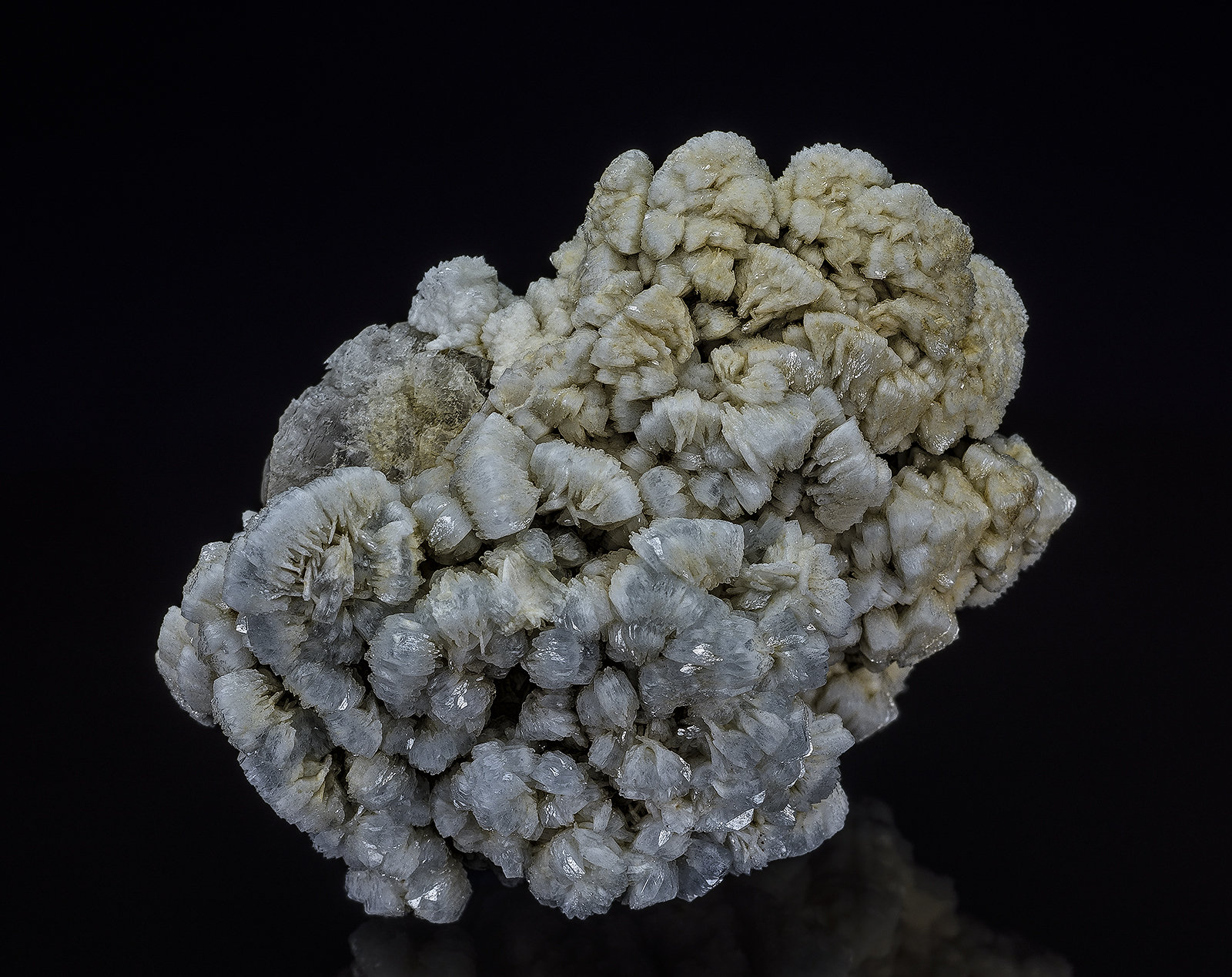 Barite, Calcite
5.3 x 4.5 cm
(Autor: am mizunaka)