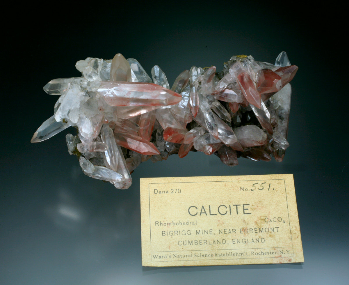 Calcite and hematite
11x6x5 cm
(Autor: Jesse Fisher)