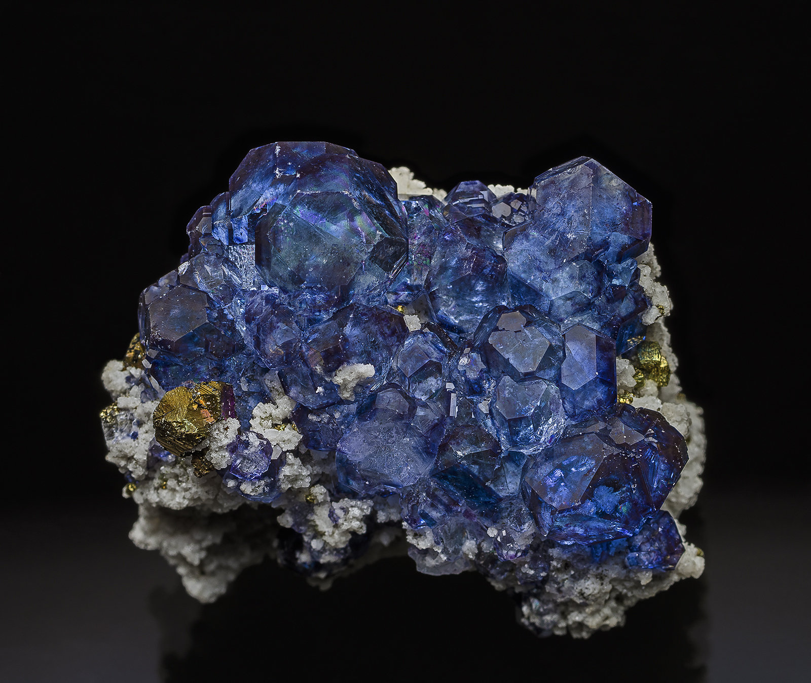 Fluorite
3.6 x 2.6 cm
(Autor: am mizunaka)