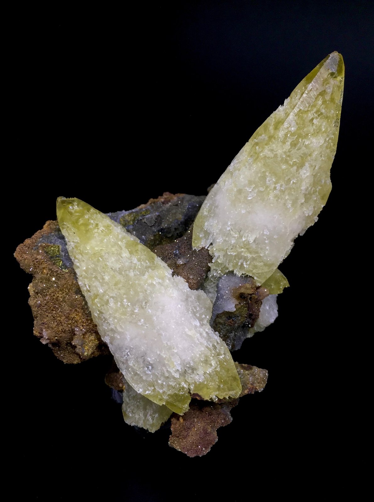 Calcite
10 cm x 10 cm x 11 cm
(Autor: Turbo)