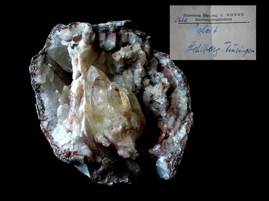 Calcite, Baryte, Quartz
5 x 4 cm
(Autor: Andreas Gerstenberg)