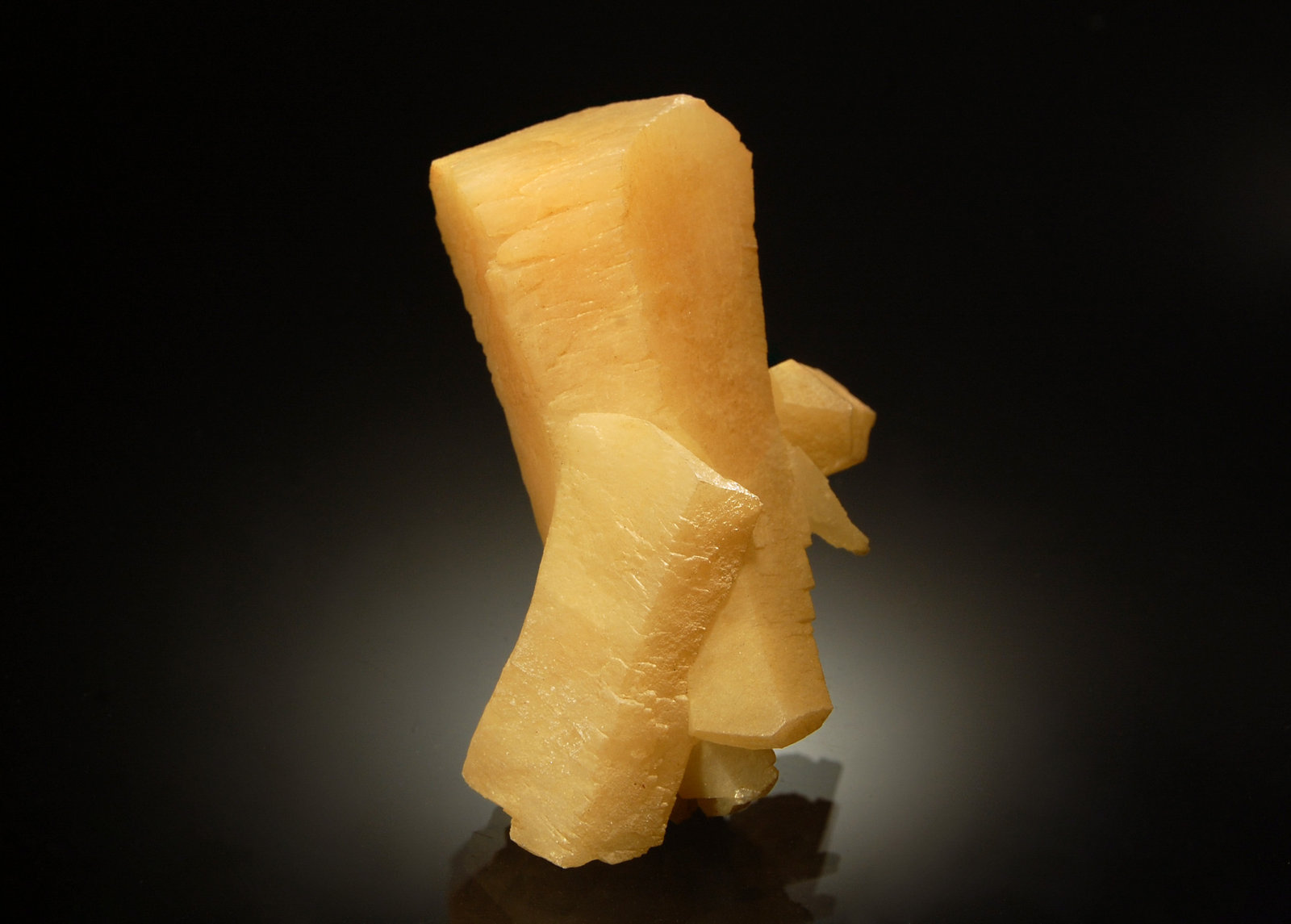 Calcite
4.2 x 7.1 cm
(Autor: Michael Shaw)