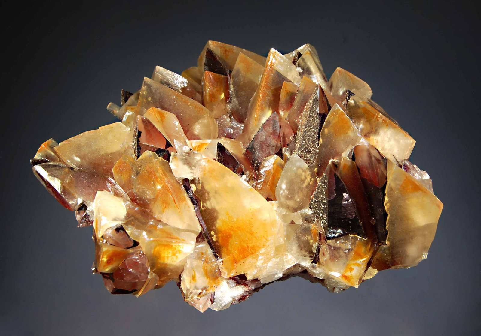 Calcite
8.2 x 10.9 cm
(Autor: Michael Shaw)