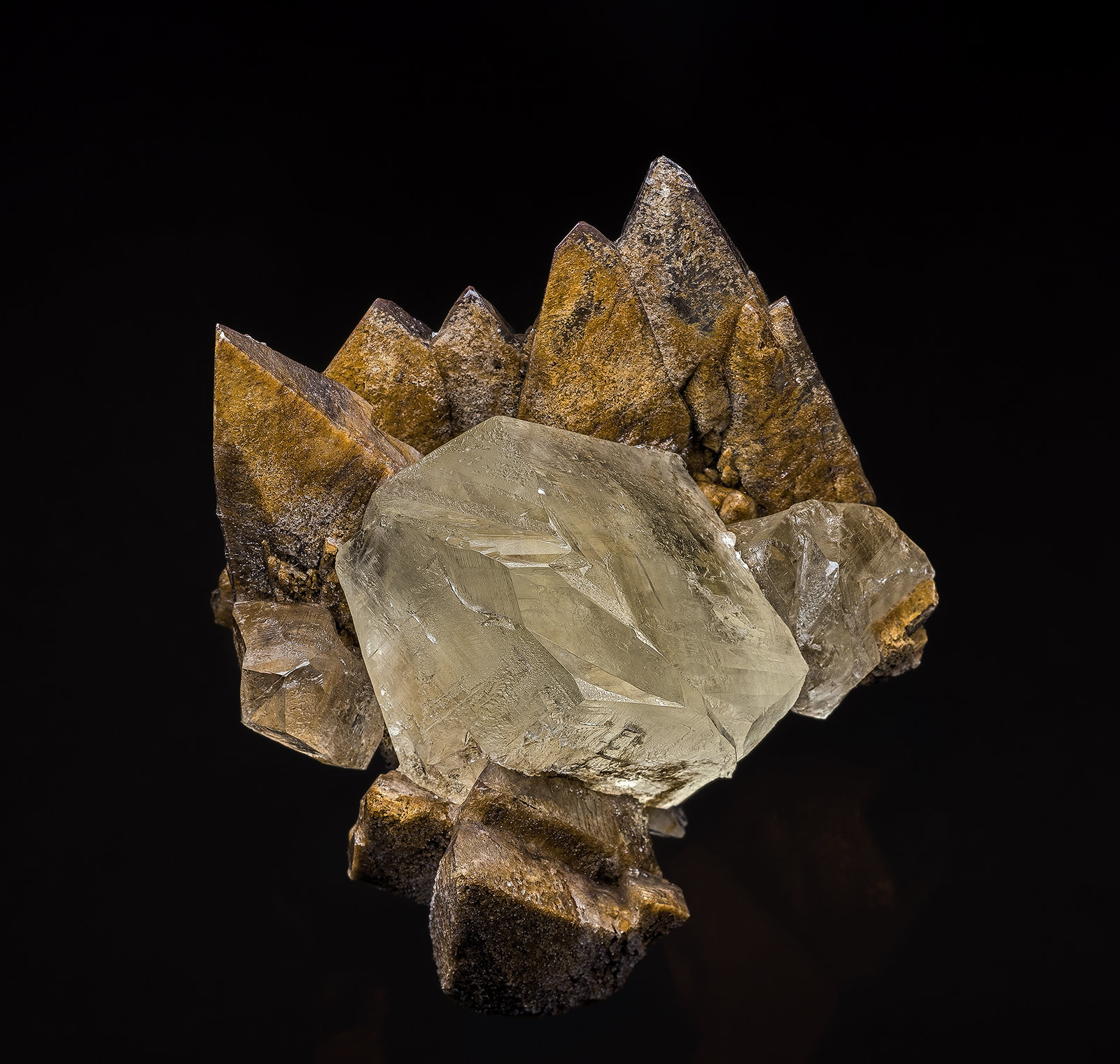 Calcite
10.0 x 8.2 cm
(Autor: am mizunaka)