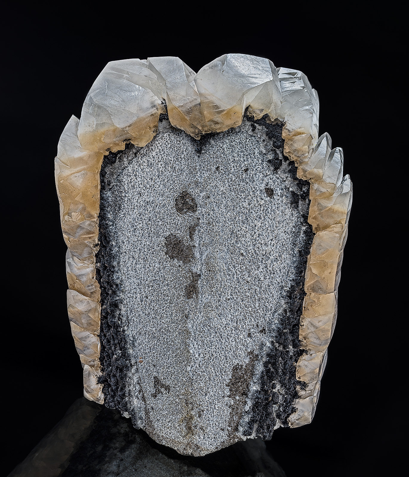 Calcite
12.5 x 9.0 cm
(Autor: am mizunaka)