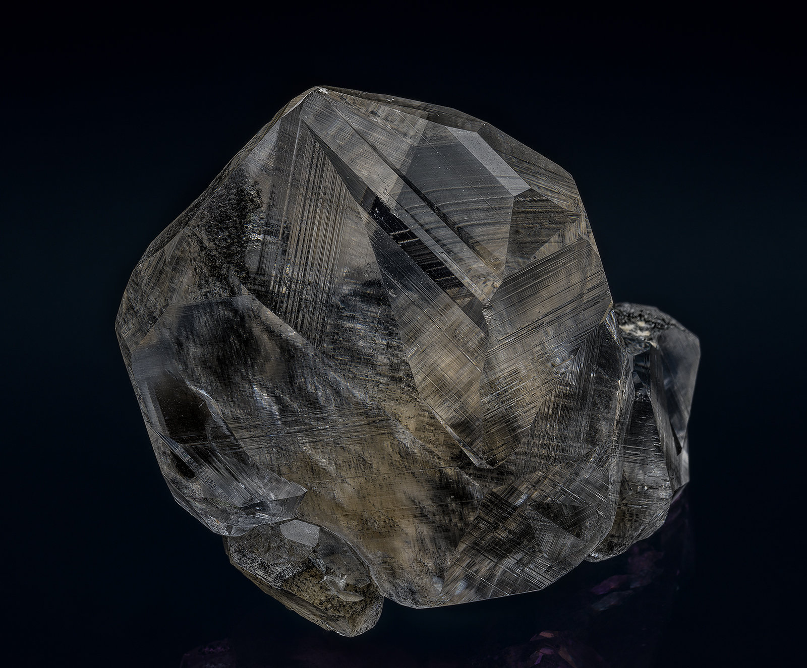 Calcite
4.7 x 5.2 cm
(Autor: am mizunaka)