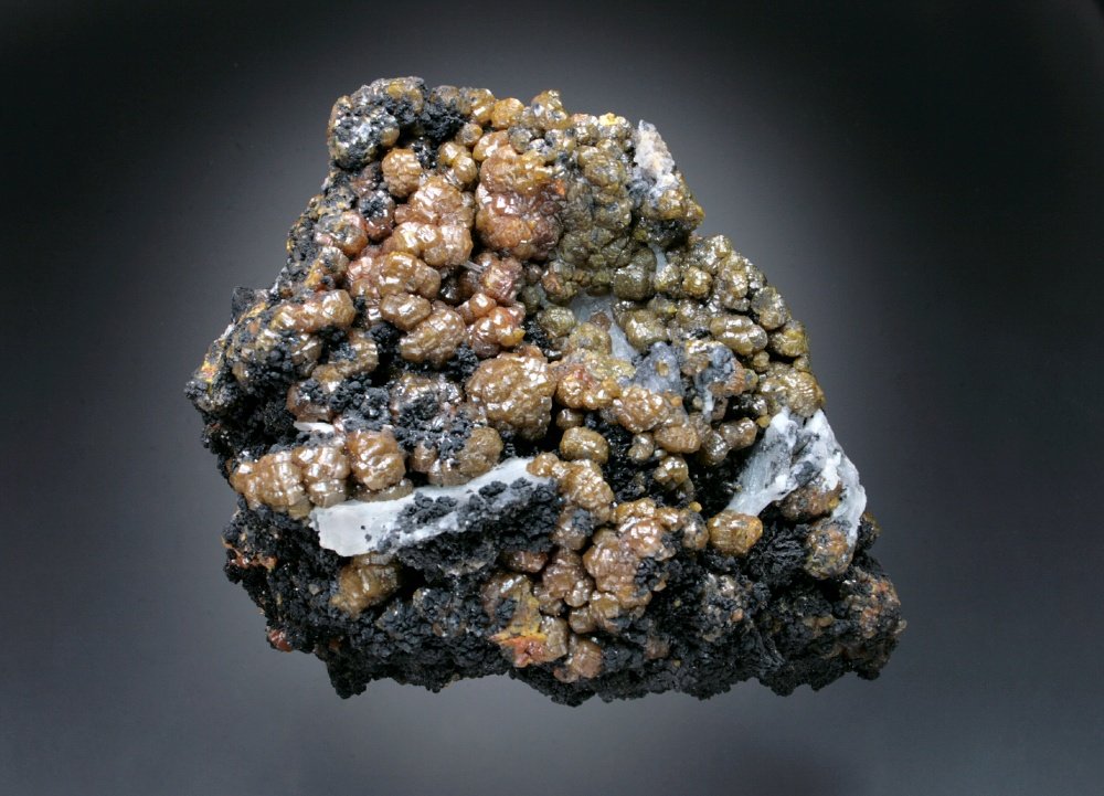 Mimetite
12x9x5 cm overall size
(Autor: Jesse Fisher)