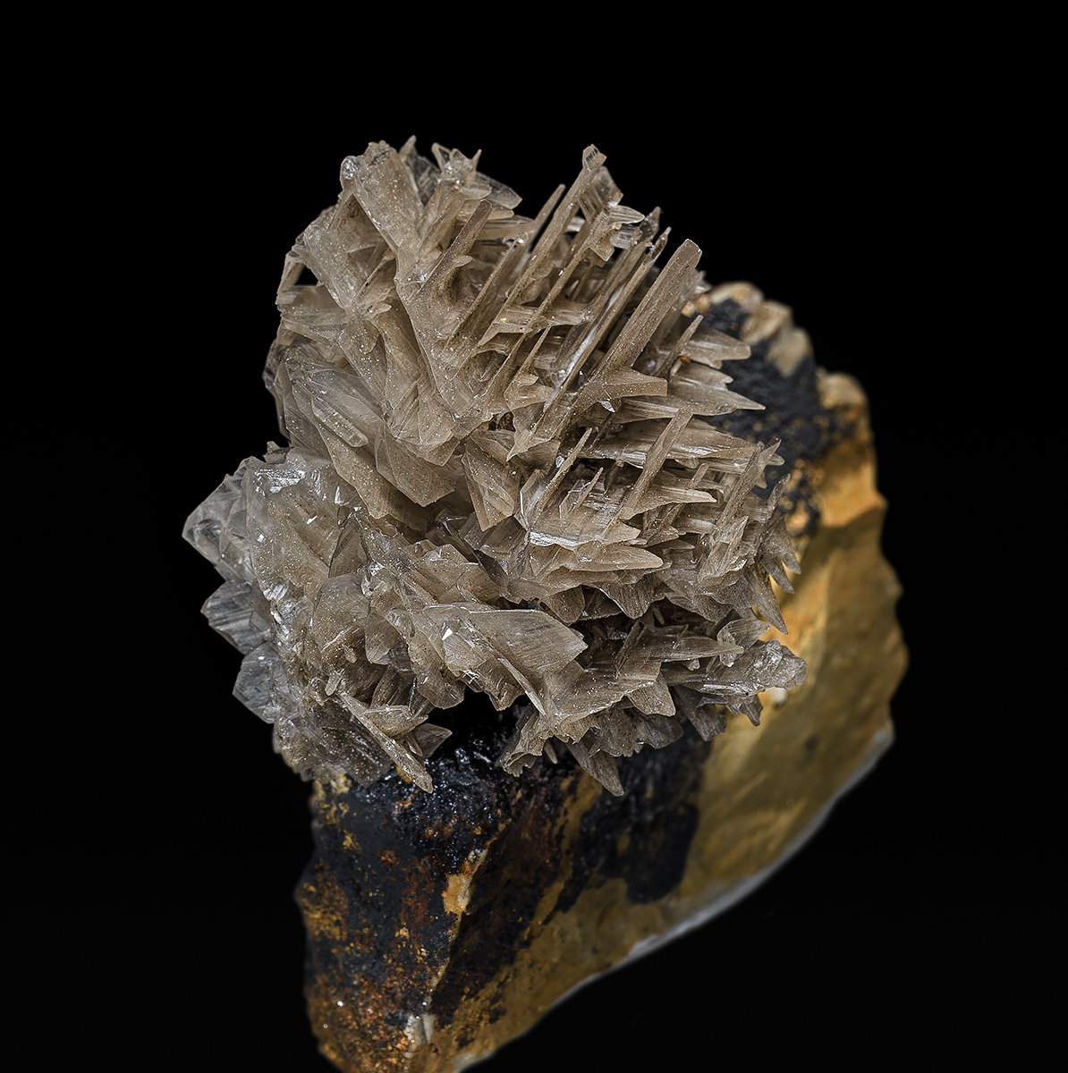 Cerussite
5.0 x 2.8 cm
(Autor: am mizunaka)