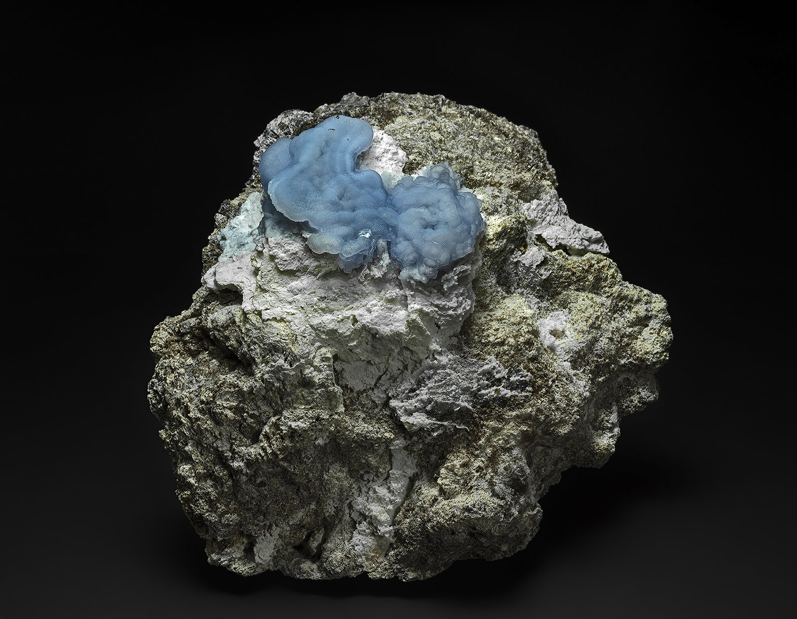 Quartz (variety chalcedony)
9.0 x 11.0 cm
(Autor: am mizunaka)