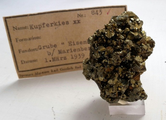 Chalcopyrite
5 x 3 cm
(Autor: Andreas Gerstenberg)