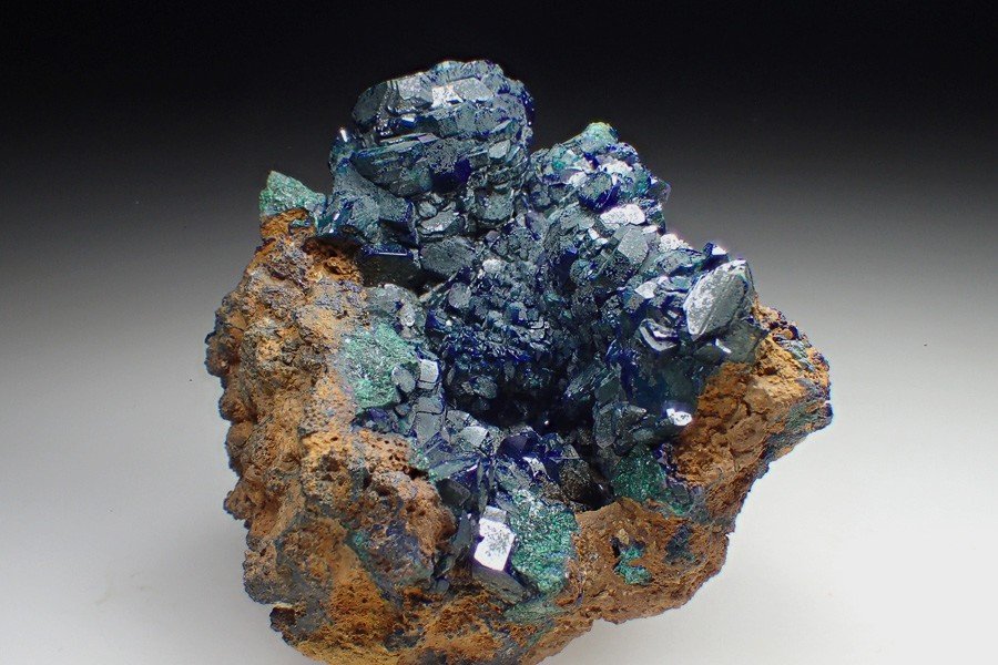 Azurite and Malachite
5 x 4,5 x 3 cm
(Autor: Benj)