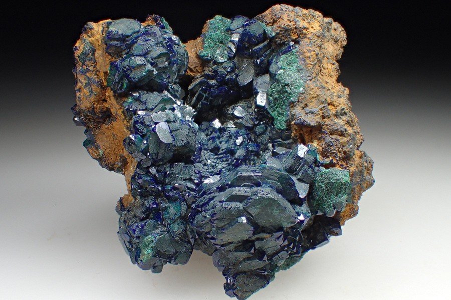 Azurite and Malachite
5 x 4,5 x 3 cm
(Autor: Benj)