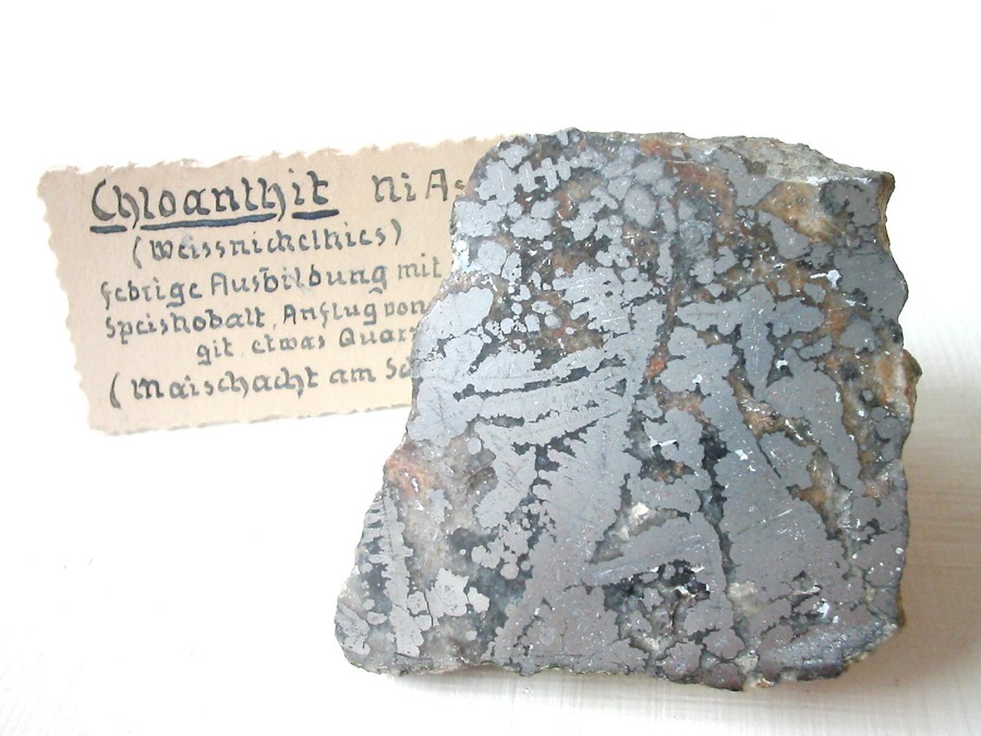 Chloanthite
60 x 55 x 50 mm
(Autor: Andreas Gerstenberg)