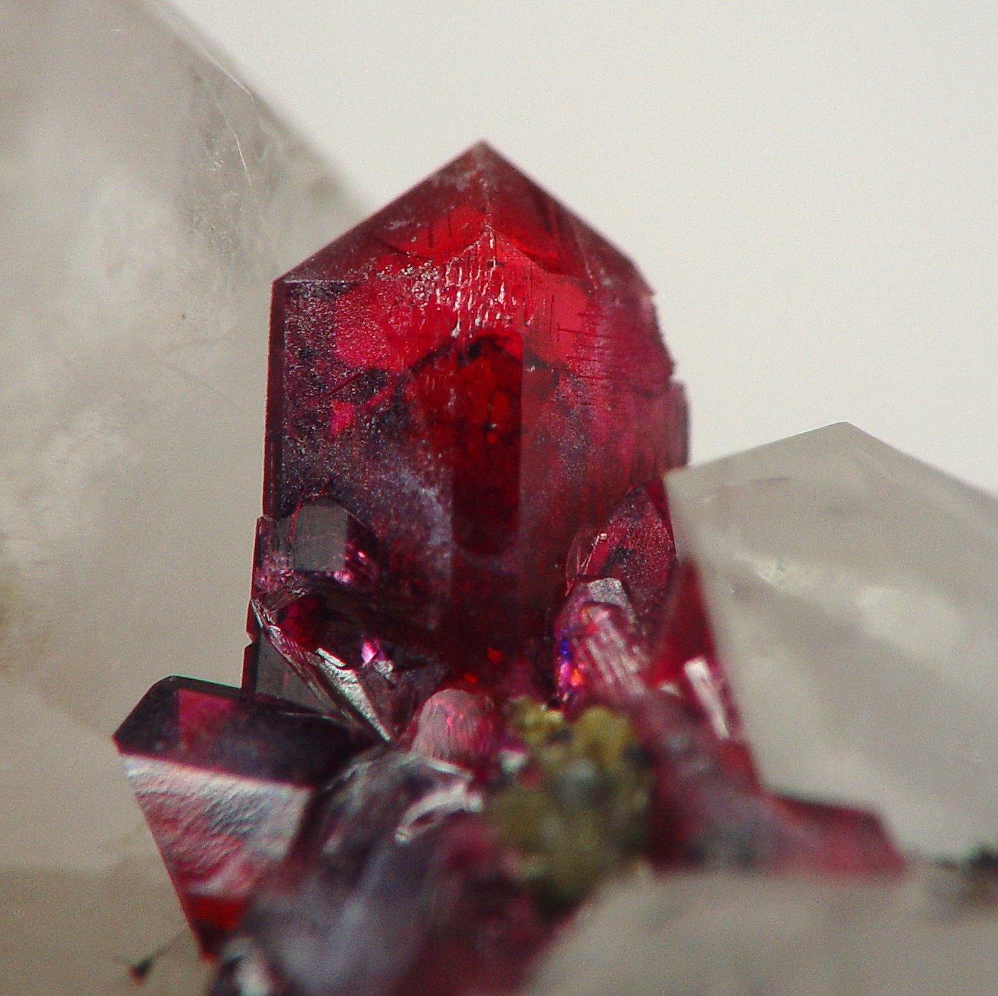 Roselite
fov 4.2 mm
(Autor: Jordi Fabre)