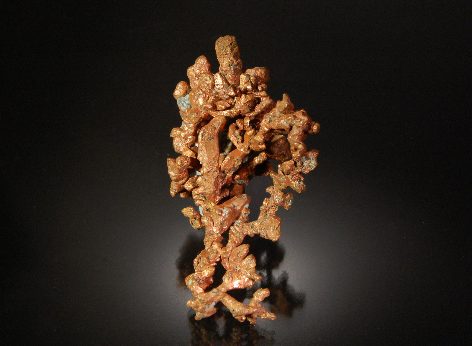 Copper
6.1 x 3.5 cm
(Autor: Michael Shaw)