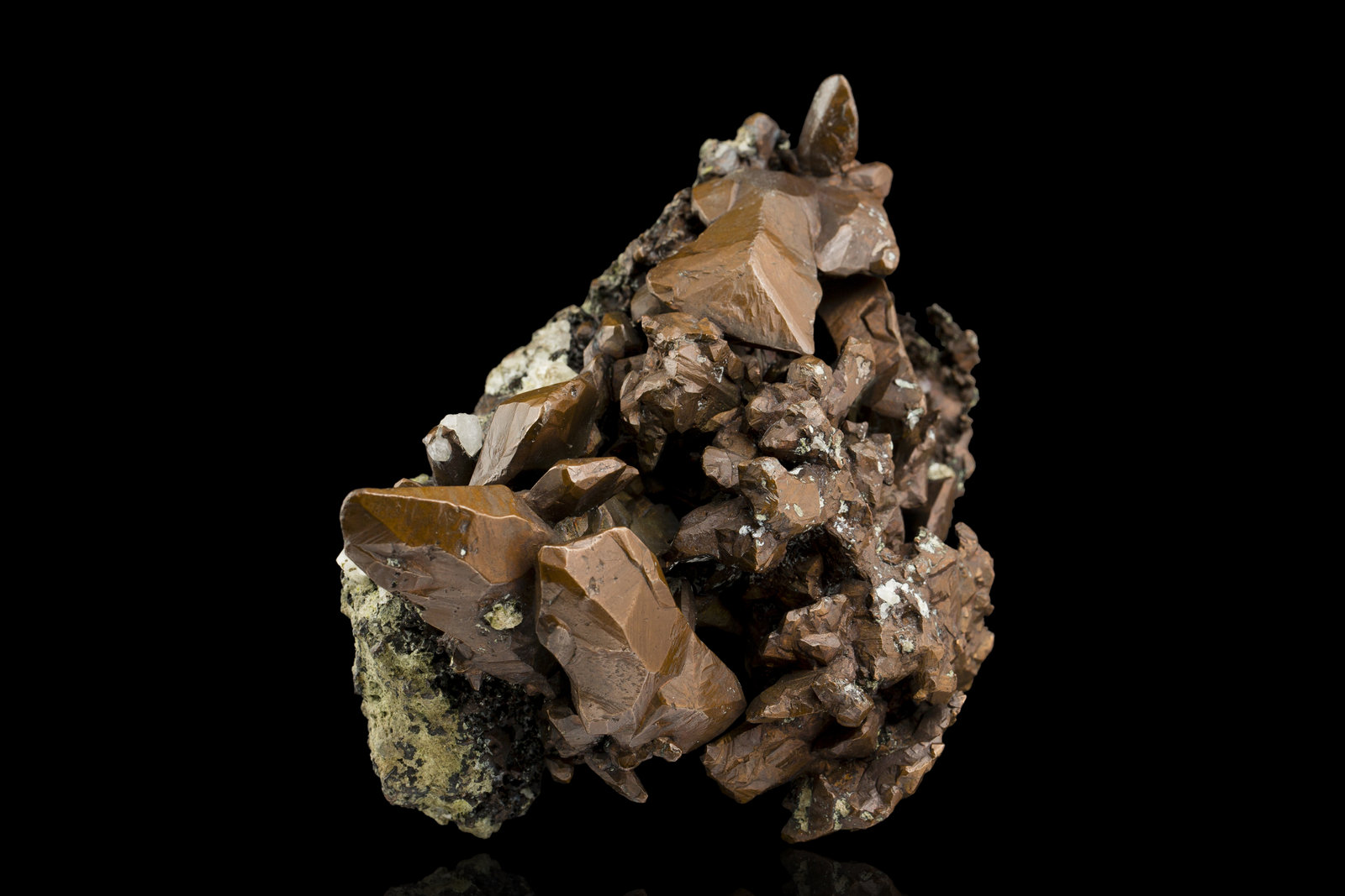 Copper on Copper with Quartz
13 x 9 x 8.5 cm / main crystal: 4.5 cm
(Autor: MIM Museum)