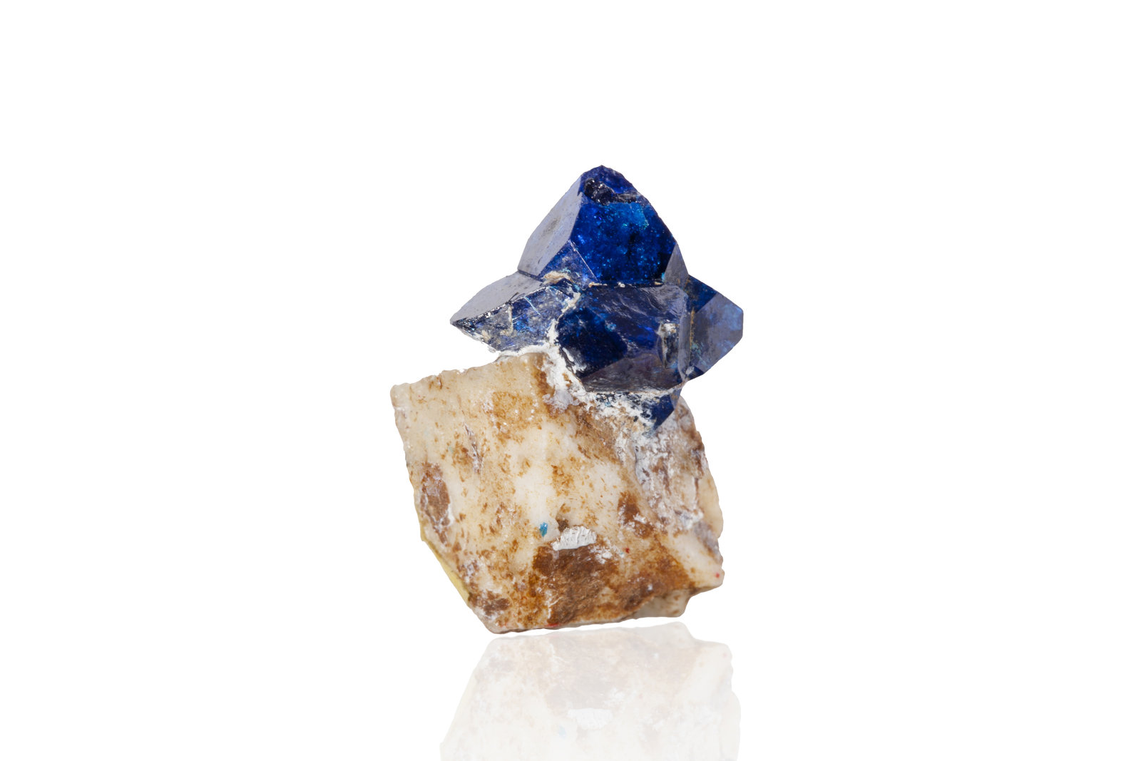 Cumengeite with Boleite on Anglesite
1.5 x 1.5 x 1.5 cm / main crystal: 1.1 cm
(Autor: MIM Museum)