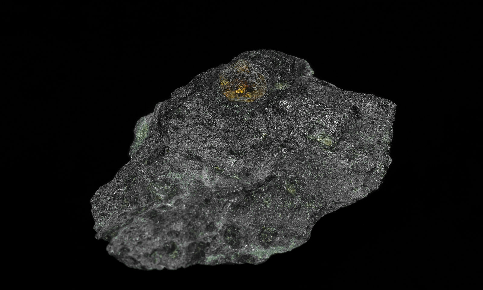 Diamond
4.4 x 3.6 cm
(Autor: am mizunaka)