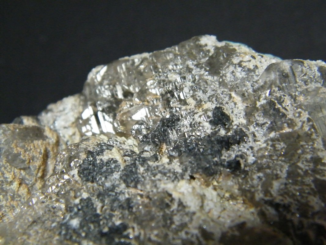 Cerussite with Aragonite
74mm x 118mm x 56mm
(Autor: Heimo Hellwig)