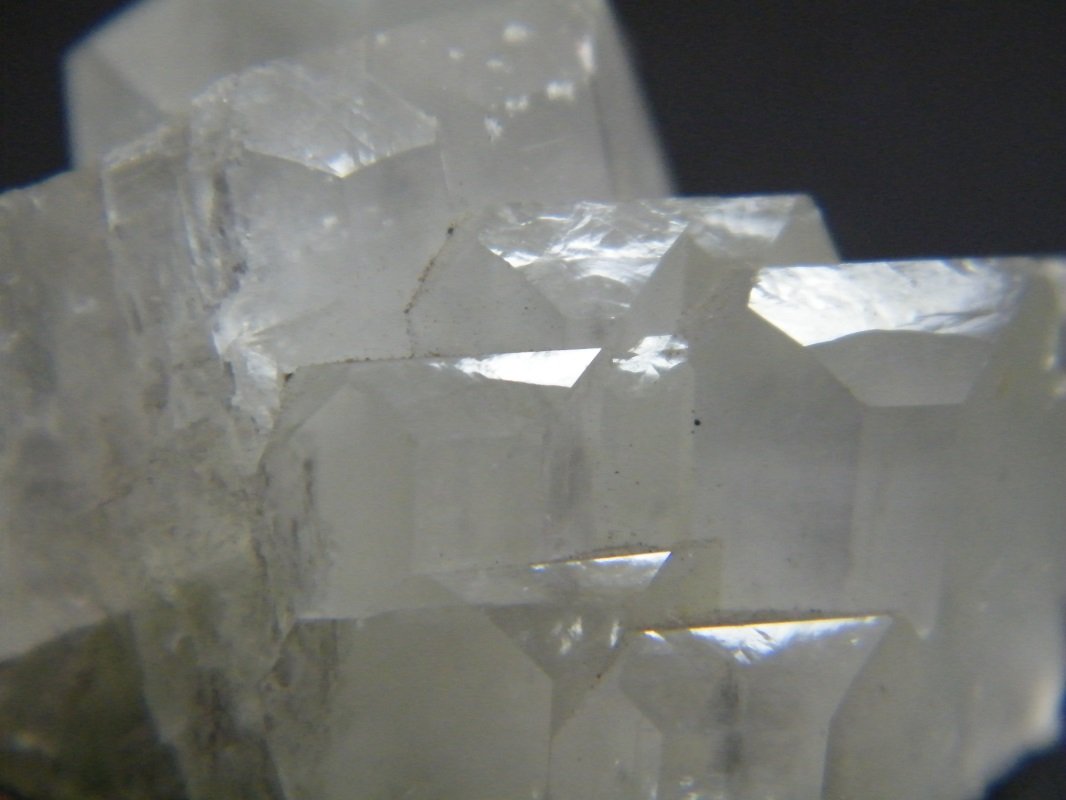 Calcite
32mm x 32mm x 27mm
(Autor: Heimo Hellwig)