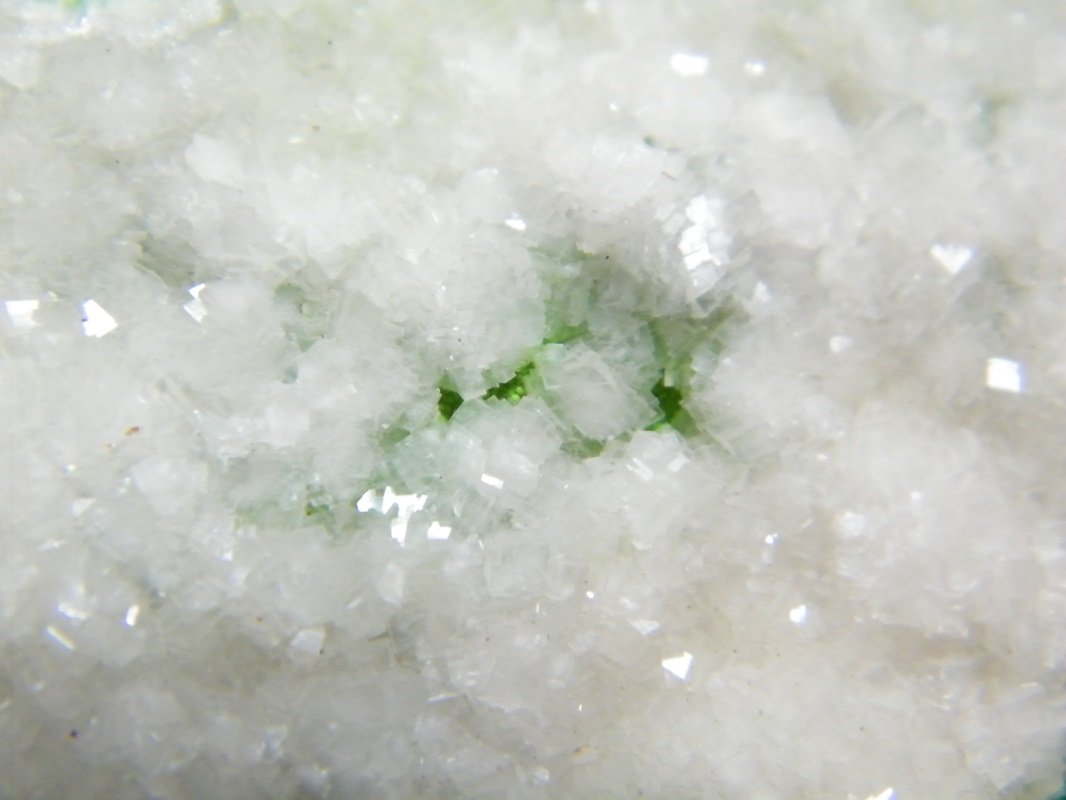 Calcite over Bayldonite
78mm x 137mm x 65mm
(Autor: Heimo Hellwig)