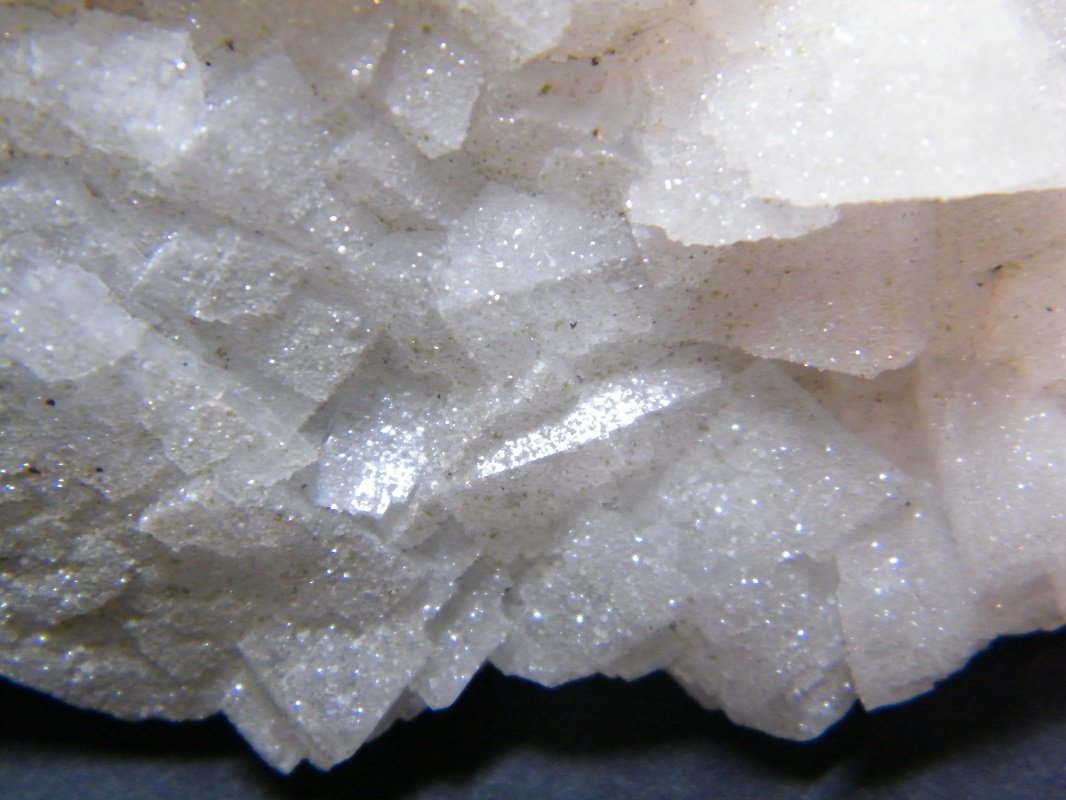 Calcite
122mm x 86mm x 30mm
(Autor: Heimo Hellwig)