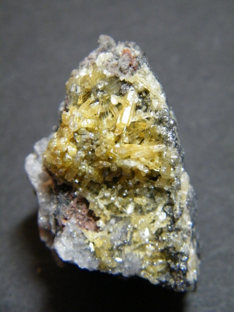 Mimetite
22mm x 34mm x 18mm
(Autor: Heimo Hellwig)