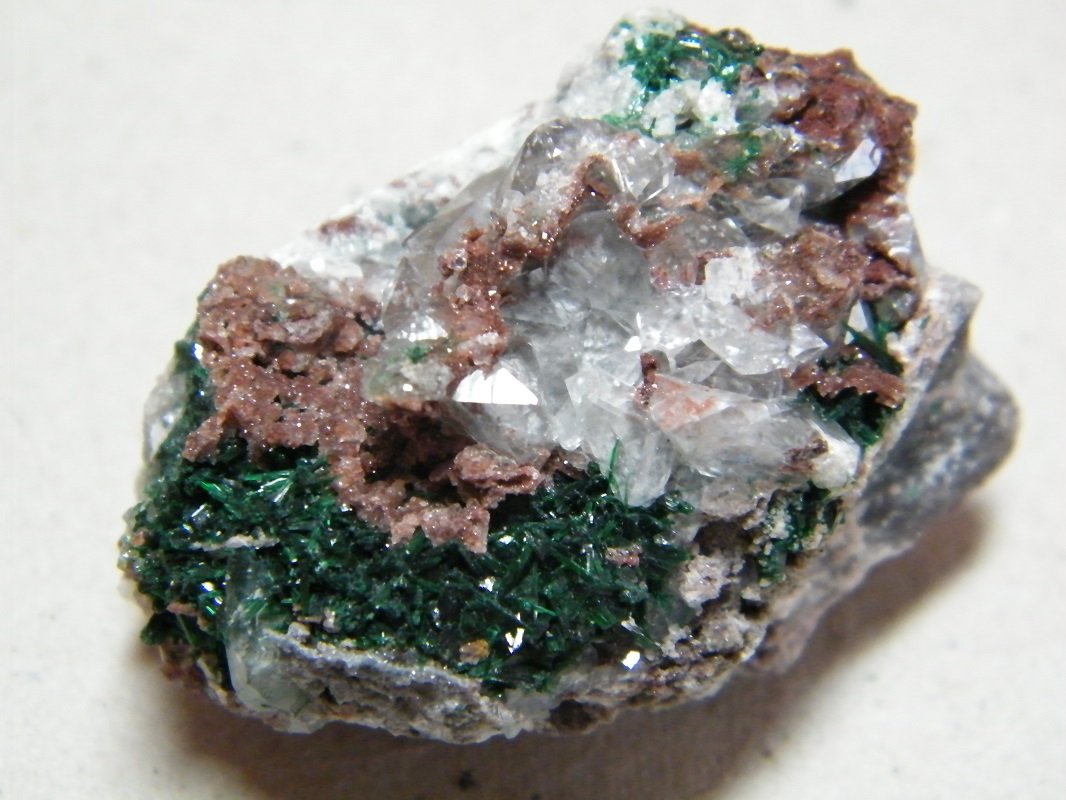 Brochantite and Cerussite
48mm x 33mm x 38mm
(Autor: Heimo Hellwig)