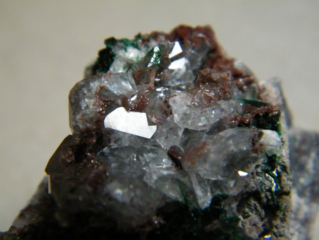 Brochantite and Cerussite
48mm x 33mm x 38mm
(Autor: Heimo Hellwig)