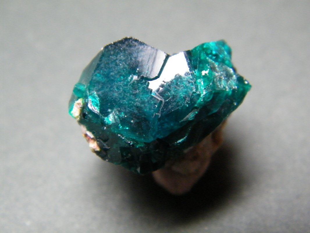 Dioptase
20mm x 14mm x 20mm
(Autor: Heimo Hellwig)