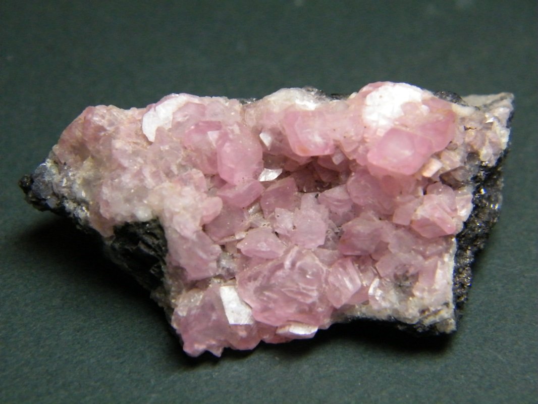 Smithsonite
47mm x 23mm x 25mm
(Autor: Heimo Hellwig)